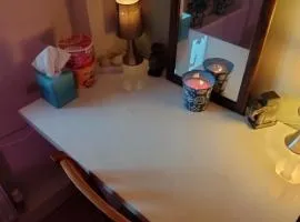 The wee airport cottage