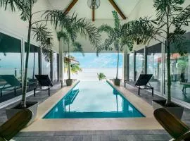 Horizonte Luxe Villa 3BR Infinity & Indoor Pool