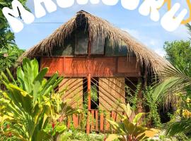 Fare Tearenui - Tu'i'anina Village Huahine, family hotel in Huahine