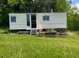 Maringotka Mokřinky, luxusní stan v destinaci Melč