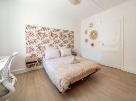 Le Andy - Cosy 2 lits - 4 pers' - Wifi - Gare, hotel in Homécourt
