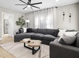 Craftsmen Gem 2-br House Walk Whiskey Rowsleep 6