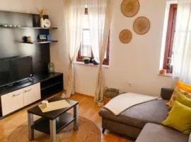 Shadow of Nehaj - Two Bedroom Apartment with Mountin View