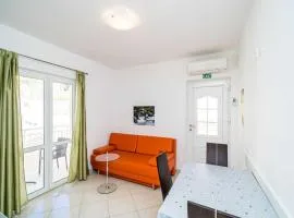 Villa Samba - Two Bedroom Apartment with Balcony and Sea View