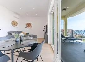 Luxury Deluxe with 2 room apartment