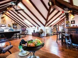 Authentic Dalmatian Hillside Escape with Pool, Sauna & BBQ - Seven Bedroom Holiday Home