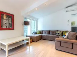 Serene Rural Villa with Pool, Sun Deck, and Children's Play Area - Five Bedroom Villa