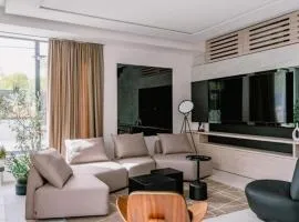 Four Bedroom Villa with pool