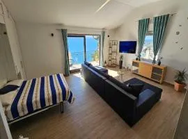 Holiday Home Sunrise - Three Bedroom Holiday Home