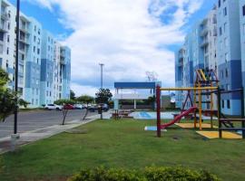 Apartamento c&oacute;modo y con excelente ubicaci&oacute;n, allotjament a C&uacute;cuta