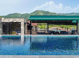 Gyeongju Byeolgwadaliyagi Dog-friendly pension, kh&aacute;ch sạn spa ở Gyeongju