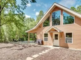 Sip, Hike and Explore Sleek Retreat in Cleveland!