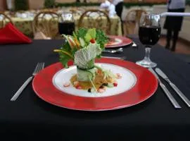 The Glenmore Inn & Convention Centre