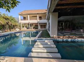 Bagh By Namah, hotel v destinaci Chandwaji