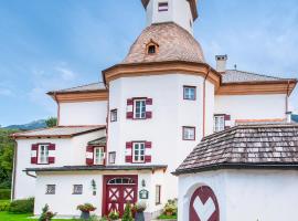 Schloss Mitterhart, hotel cerca de Kellerjochbahn - Sektion Grafenast, Schwaz