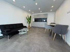 W&P Living Wohnung mit Ausblick - Parkplatz