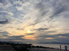 Vila with amazing view near the beach, Hotel in Vathí