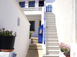 AGIAS PELAGIAS LITTLE BEACH HOUSE, vila v destinaci Agia Pelagia Kythira