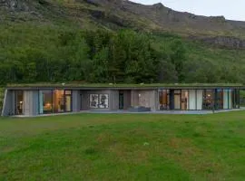 Klettasel Villa by Ourhotels