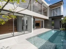 Horizon J1 Villa l Private Pool 3BR Near Nimman