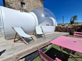 La Bubble โรงแรมในLa Salvetat-Peyralès