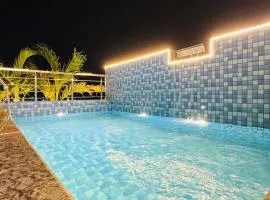 Hotel Aana Inn Prime Swiming Pool