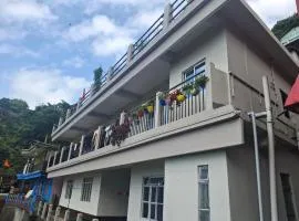 Tea and comfort homestay