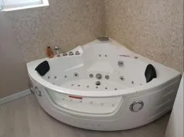 Maisonnette avec jardin