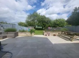 Silverstone - 5 Bed - Sleeps 10