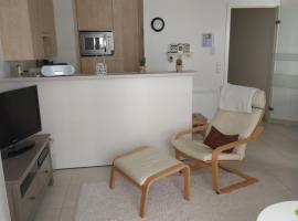 Appartement vue mer Wenduine De Haan 2 chambres, hotel in De Haan
