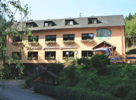 Waldhotel Albachmühle mit Albacher Stuben, hotel en Wasserliesch