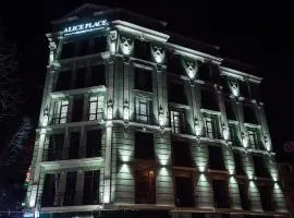Alice Place Hotel