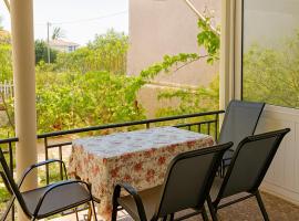 Mia Home, hotel v destinaci Artemida