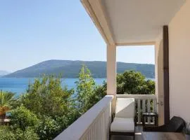 Vila Midami - Herceg Novi Savina