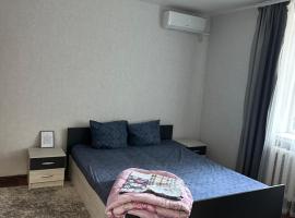 Апартаменти на Надпільній поруч з центром: &Ccedil;erkassi şehrinde bir kendin pişir kendin ye tesisi