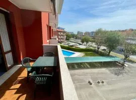 Studio with balcony and pool