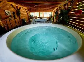 Aloha Glamp - Okrągłe domki - Las i rzeka - Balia - Sauna - Góry