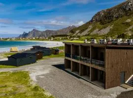Arctic Apartments - Ramberg Beach