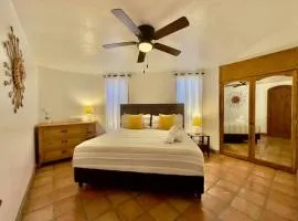 Puerto Nuevo Surf Casita del Arte 1BR with pool