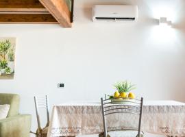 Antica dimora Campidoglio, pet-friendly hotel in SantʼAgata di Militello