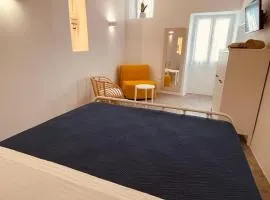 Casa Di Manto Traditional Apartment