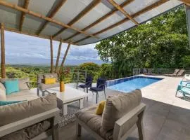 Secret Mountain Top 3BR Casa Colibr with Jungle Views Private Pool BBQ