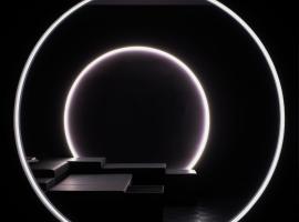 Your very unique private spa in Berlin Kreuzberg, hotel con tinas de hidromasaje en Berl&iacute;n