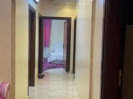 شقه اربع غرف الطائف بالحلقة الشرقية حي الروضه