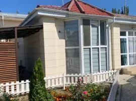 Raduga West коттедж