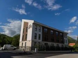 Field Apartments and SPA Kolasin