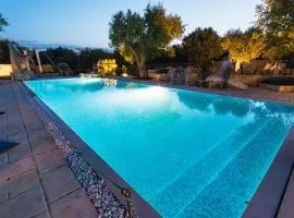 Tenuta Bouganville With Garden And Pool - Happy Rentals