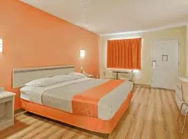 Motel 6-Maple Shade Township, NJ - Philadelphia - Mt Laurel