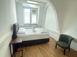 1 Zimmer 2 personen-Gemeinschaftsküche-Gemeinscharfts BAD WC