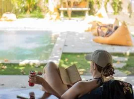 Lost Inn Kuta Capsule Hostel